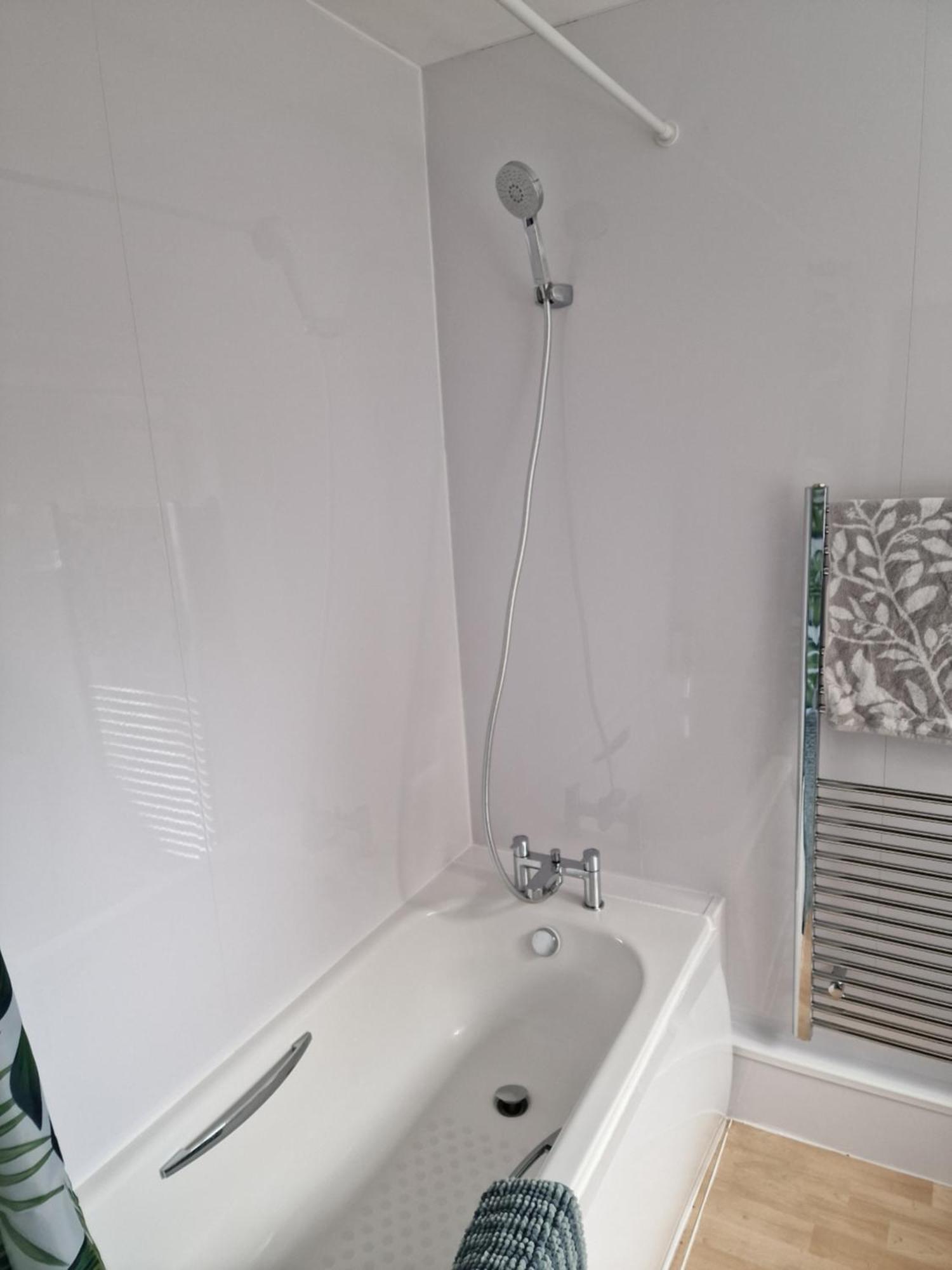Millmead Apartment In Central Guildford With Parking Esterno foto