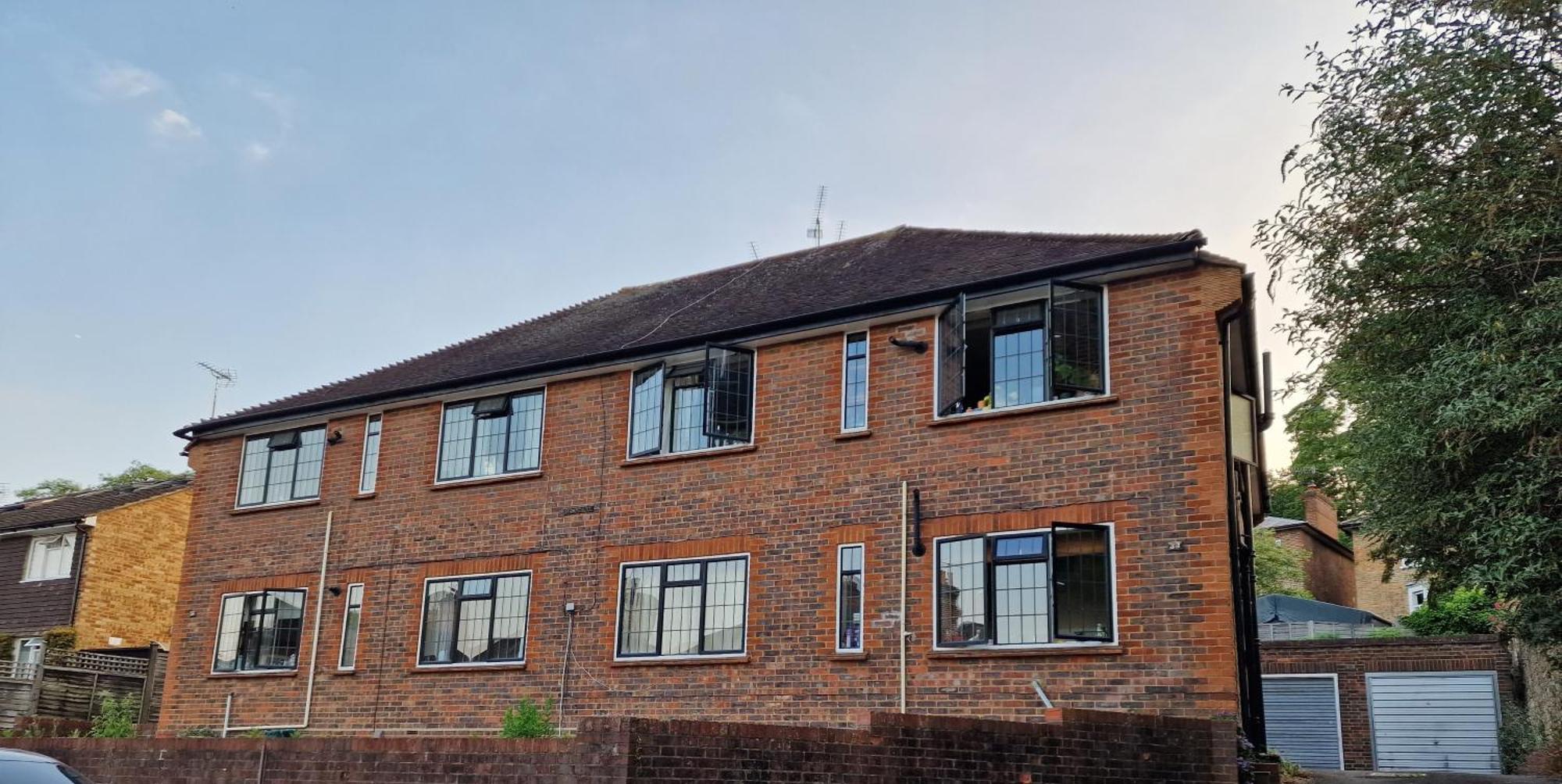 Millmead Apartment In Central Guildford With Parking Esterno foto